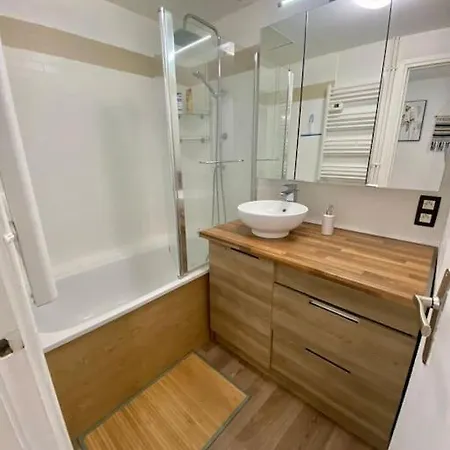 Jeanne D'arc Apartman *